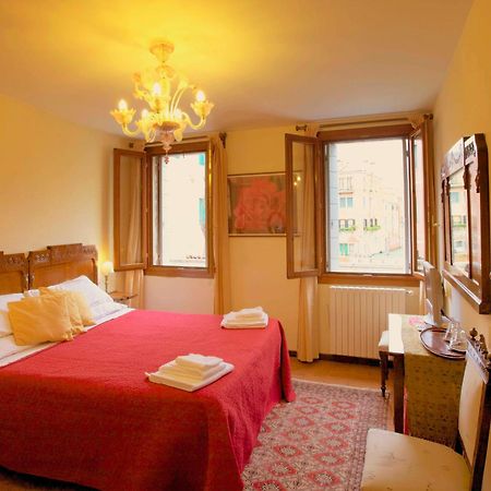 Bed and Breakfast 3749 Pontechiodo Wenecja Zewnętrze zdjęcie