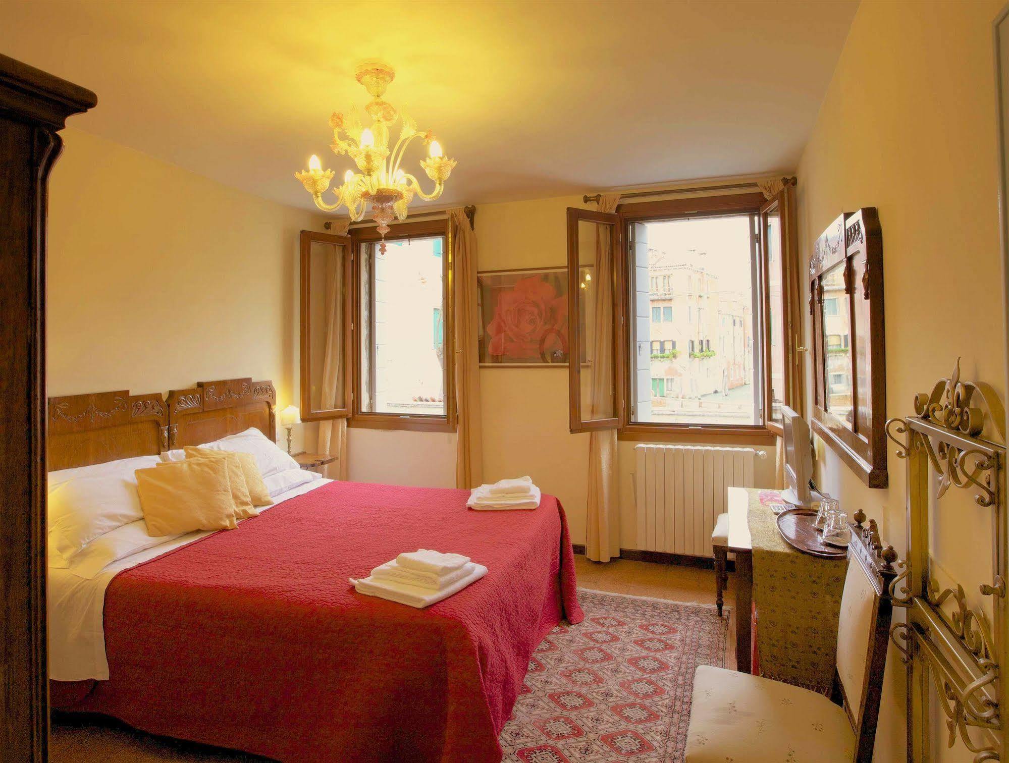 Bed and Breakfast 3749 Pontechiodo Wenecja Zewnętrze zdjęcie